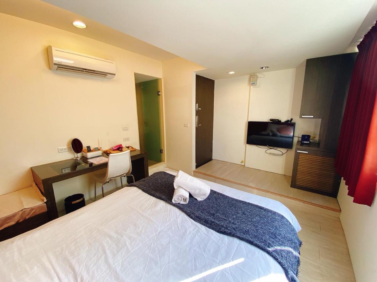 寵愛逢甲 Apartment Taichung Bagian luar foto